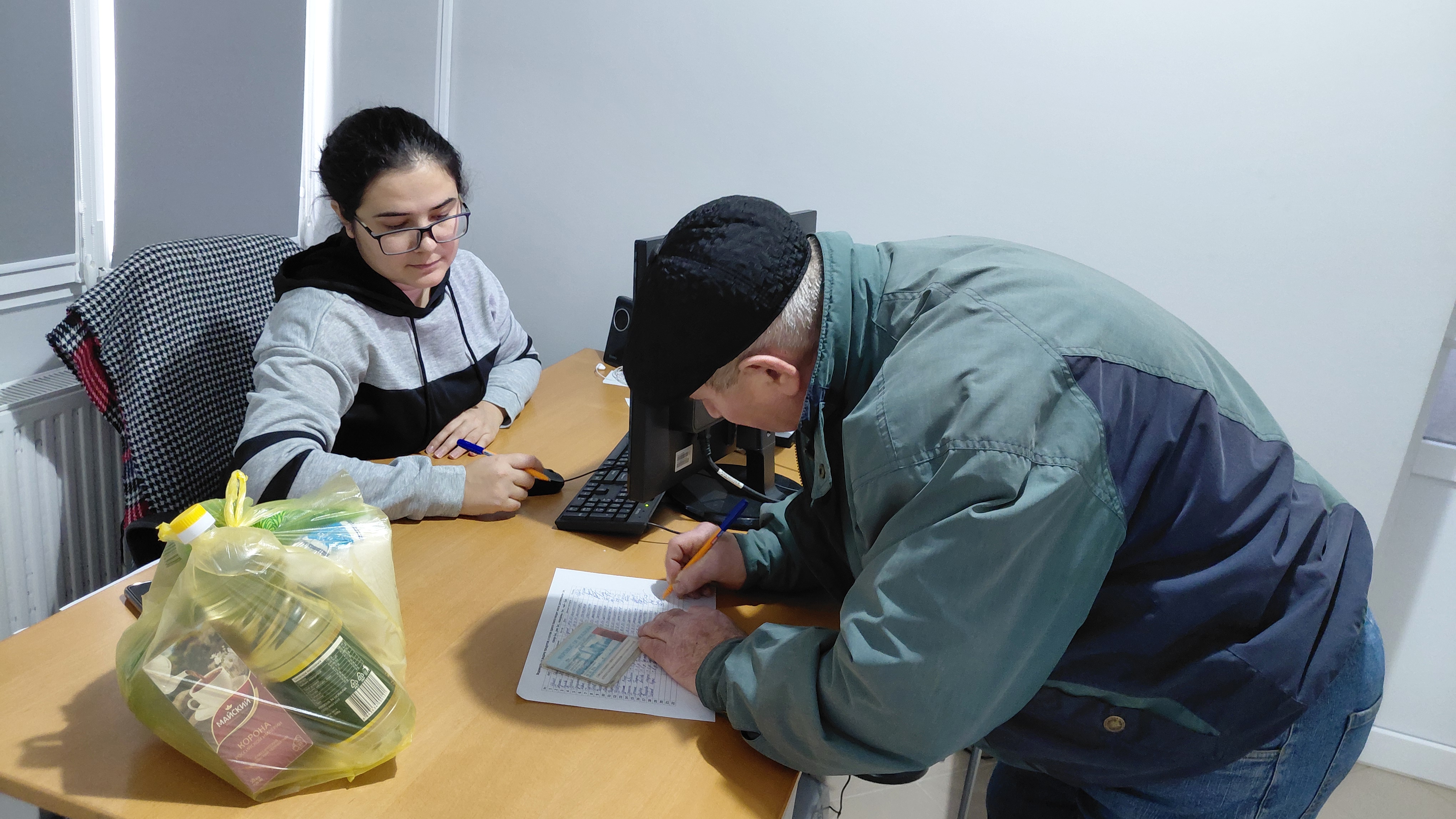 Общий вид зала социальной столовой